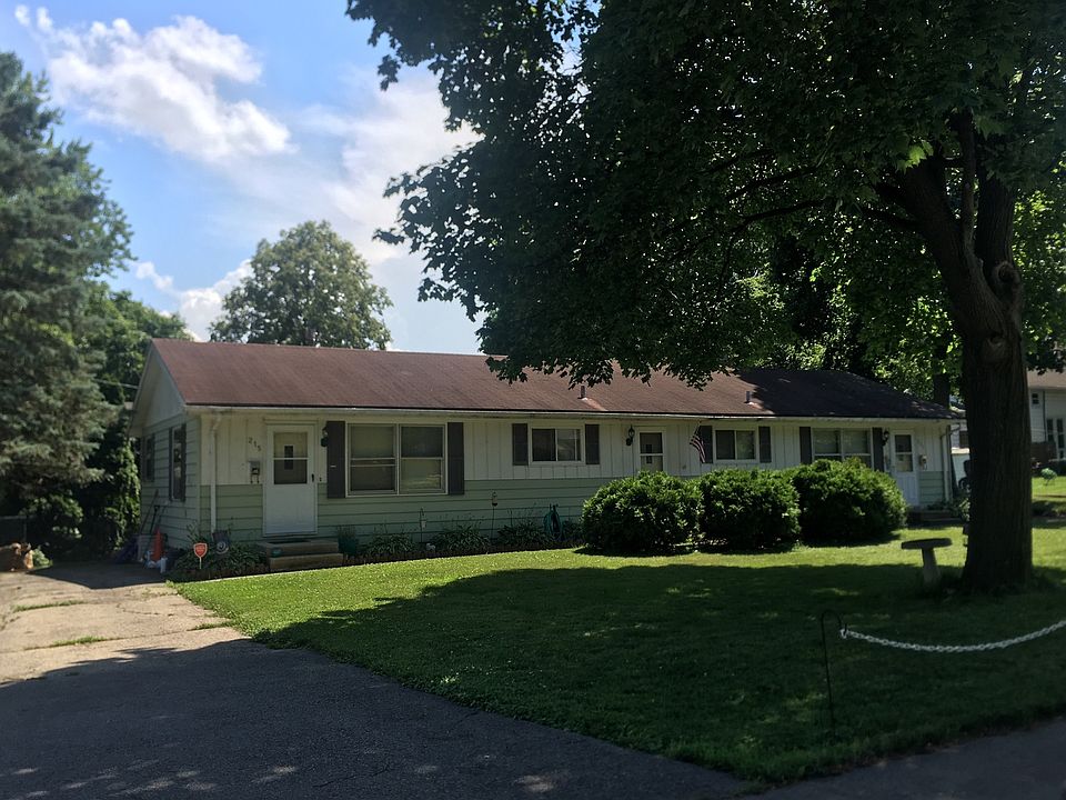 1st image of 215 N Lord Ave #17