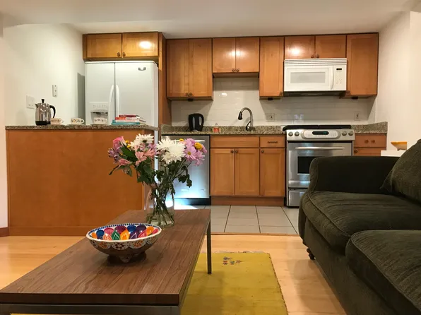1845 N Wilmot Ave, Chicago, IL 60647