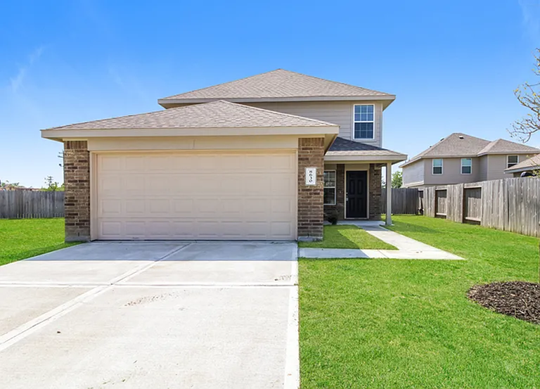 8630 Doris Oaks Cir — Photo 1