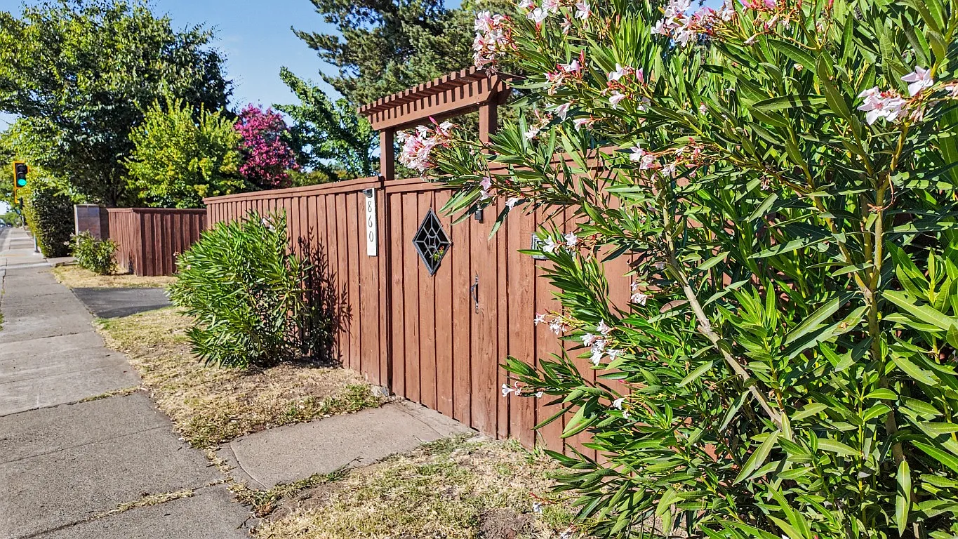 Watt Ave, Sacramento — Photo 4