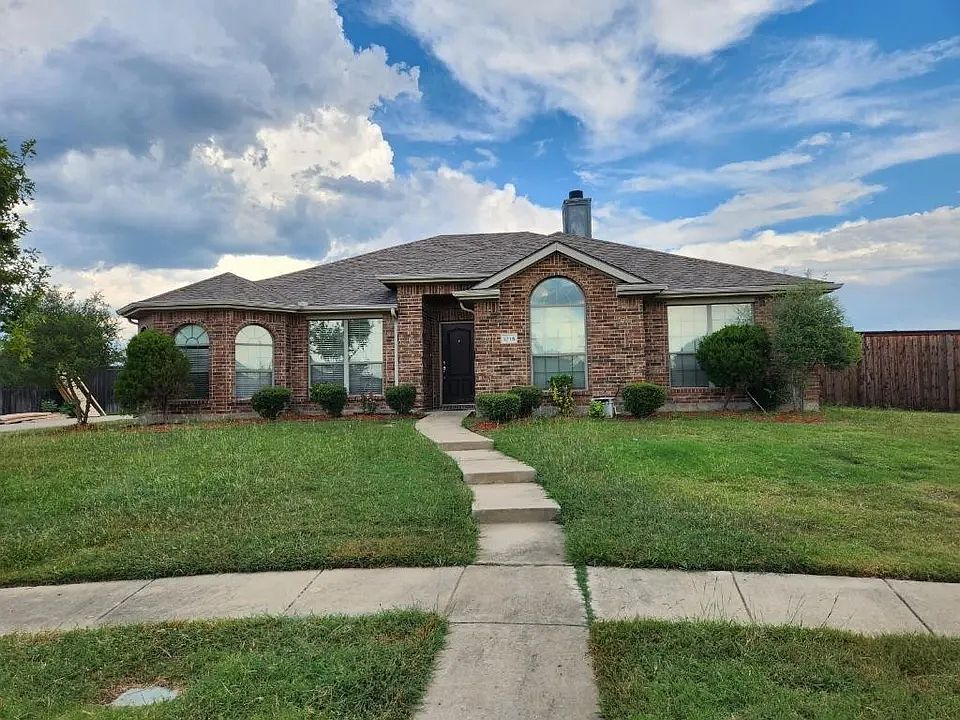 2nd image of 1214 Alabama Ct