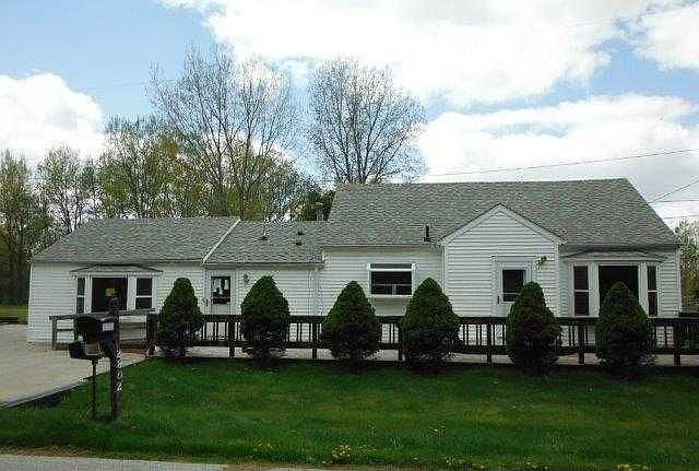 1st image of 2802 Meadow Dr
