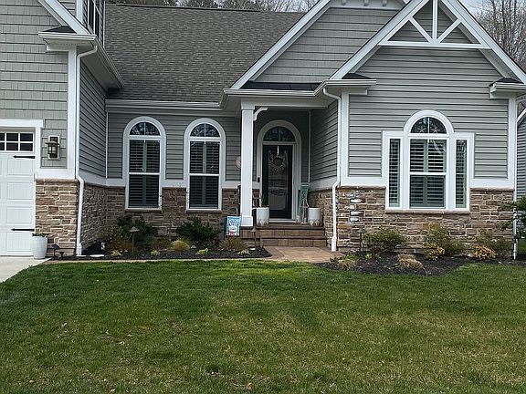 2nd image of 28953 Twin Ponds Ln