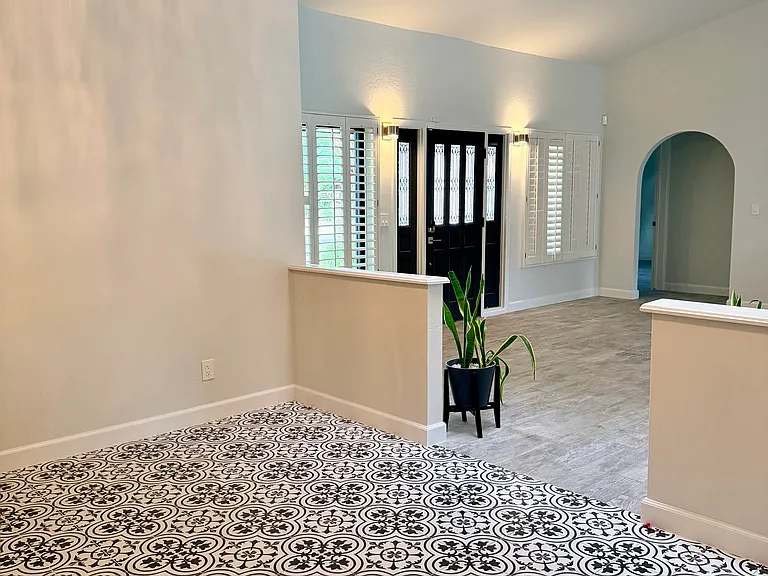 6030 E Winchcomb Dr — Photo 7