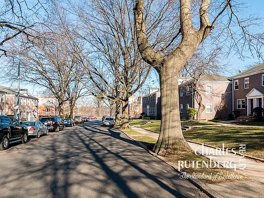 Sold by Charles Rutenberg Realty, Inc. | media 23