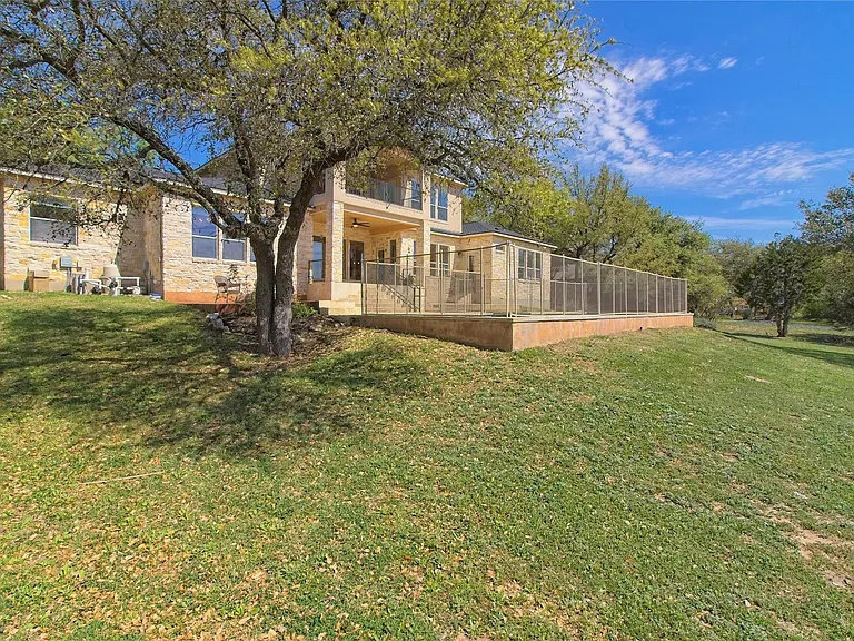 125 Waterford Ln — Photo 29