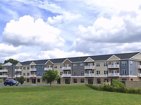 200 Mulcahy Blvd #12-B, Rochester, NY 14624