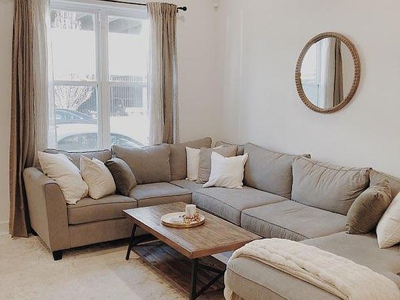 2nd image of 140 W Wildey St #46
