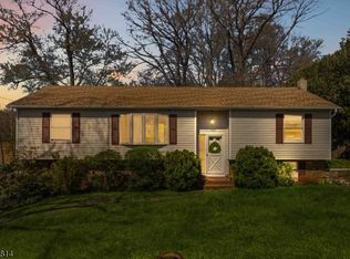 400 Lake Shore Dr, West Milford Twp., NJ 07421