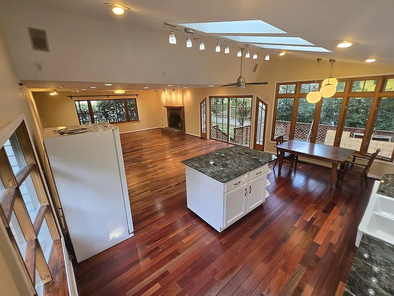 6521 Creekstone Pl — Photo 9