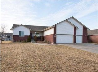 1315 S Arbor Meadows St, Derby, KS 67037