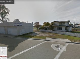 105 W Adams Ave, Fowler, CA 93625