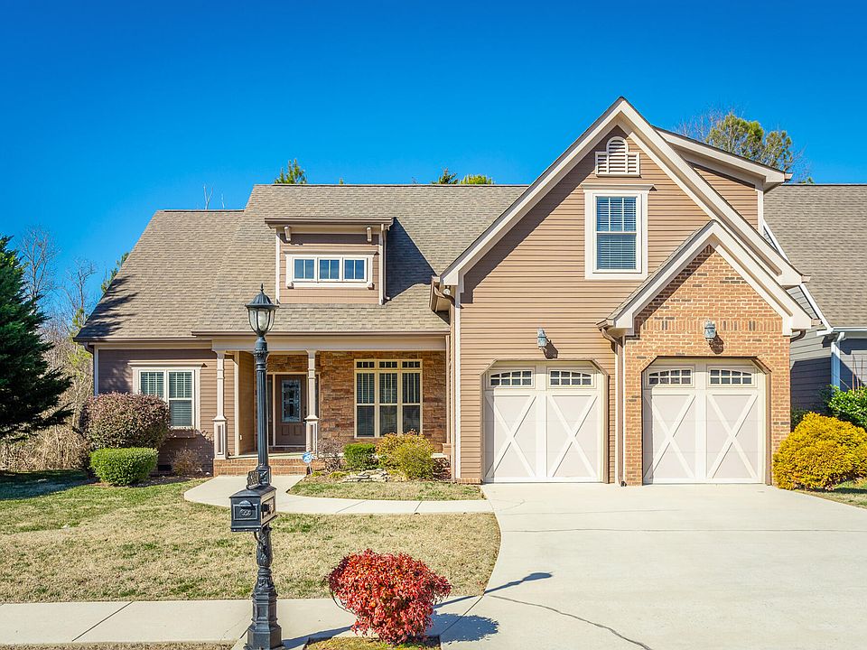 1st image of 8307 Glenshire Ln