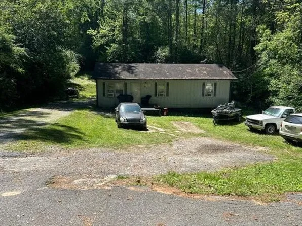 61 Peavey Hill St, Sylacauga, AL 35150