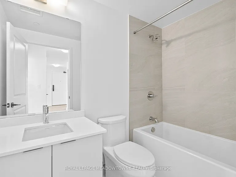 2075 Lakeshore Rd #902 — Photo 20
