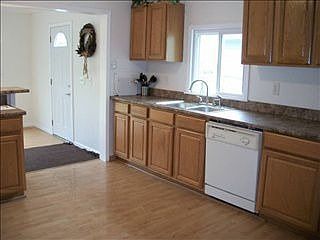 4th image of 4210 W Michigan Ave