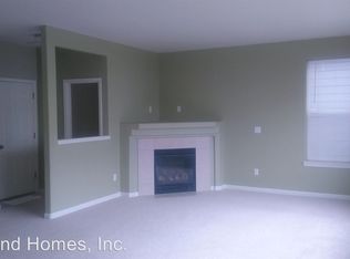 22936 NE Pike St, Wood Village, OR 97060