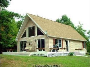30 Sapphire Dr, Hedgesville, WV 25427