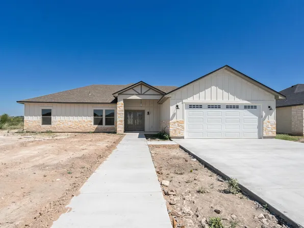 204 Persimon Dr, Del Rio, TX 78840