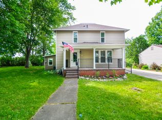 426 N Michigan Ave, Howell, MI 48843