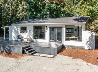 7825 Shore Acres Dr NE, Olympia, WA 98506