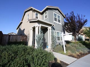 318 Cogburn Way, Vacaville, CA 95687