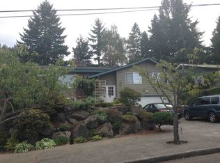 3527 NE 98th St, Seattle, WA 98115