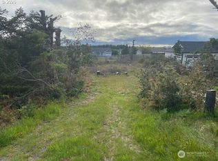 Surfside, Ocean Park, WA 98640