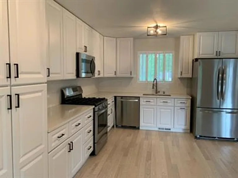 420 Mineral Ave — Photo 12