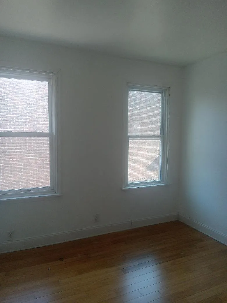 4435 N 16th Street — Photo 2