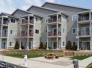 20 Shanty Rd, Algoma, WI 54201