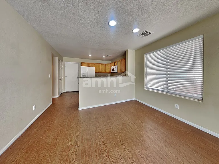 8350 Fort Hallock Ave — Photo 4