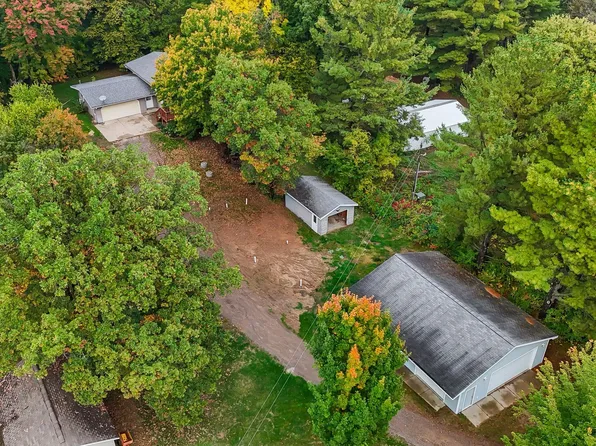 1130 Birchwood Ln, Amery, WI 54001