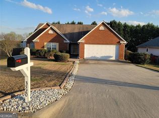 3520 Stagecoach Pass, Ellenwood, GA 30294