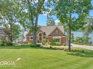 1678 Ridgemore Dr, Toccoa, GA 30577