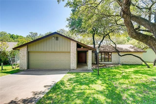 1st image of 11713 Broad Oaks Dr