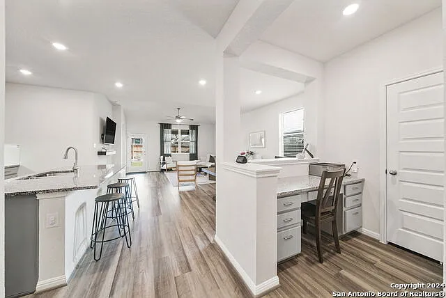 12939 Mayowa St — Photo 4