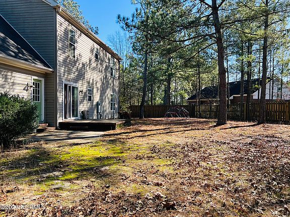 2nd image of 5 Onyx Ln S