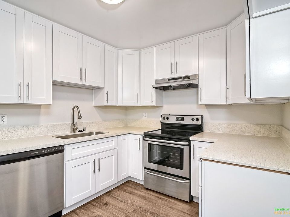 1st image of 1811 E Grand Ave Unit 181