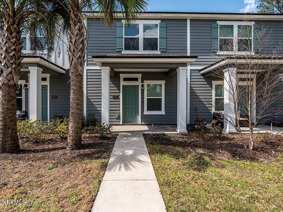 1st image of 827 Rivertree Pl
