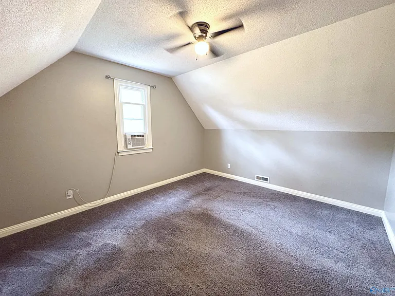 192 Rosecliff Dr — Photo 43