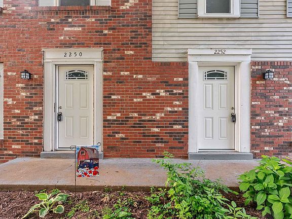 5th image of 2250 Jackson Dr #2252
