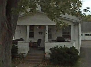 398 Oakdale Dr, North Tonawanda, NY 14120