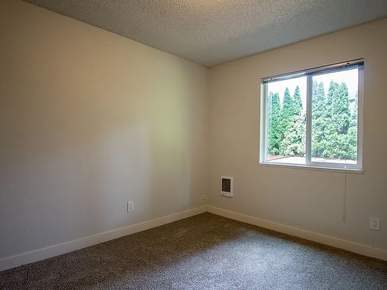 12155 SW Spur Ct #A — Photo 12