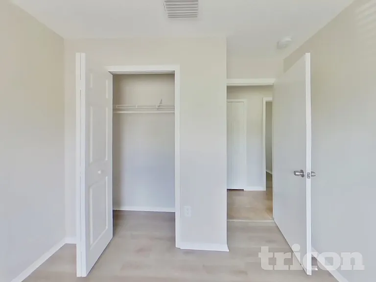 4522 Reynolds Creek Ave — Photo 10