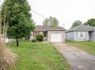 1945 N Hillcrest Ave, Springfield, MO 65802