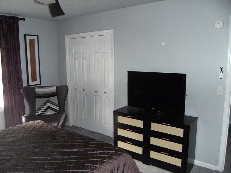 2451 Realm St — Photo 28