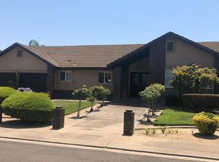 2242 Cherry Tree Ln, Riverbank, CA 95367