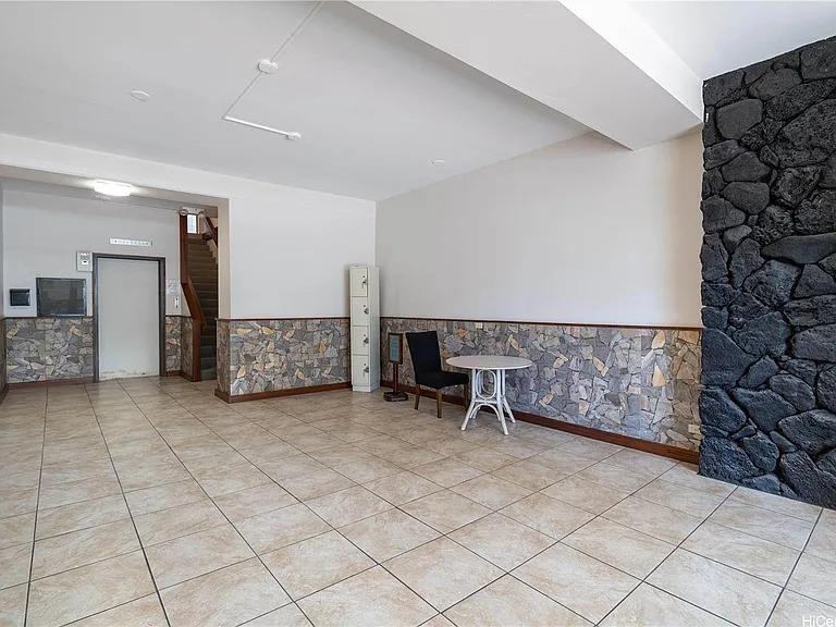1911 Kalakaua Ave #406 — Photo 11