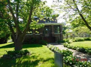 302 S Jackson St, Gardner, IL 60424